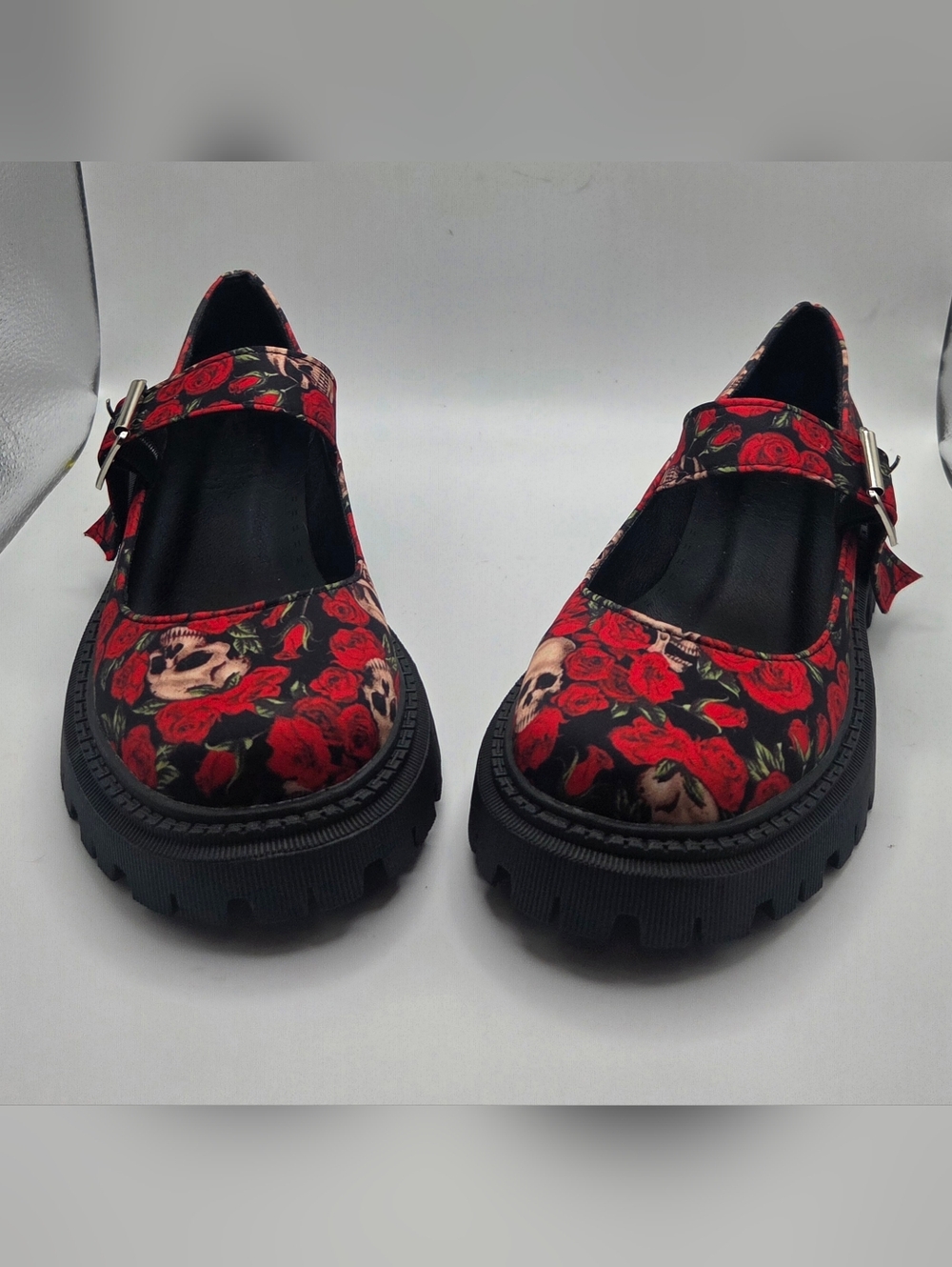 Floral Mary Jane Platform Shoes with Red Rose & Skull Print Size 6.5